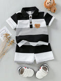 Camiseta polo e shorts do conjunto infantil listrado com ursinho